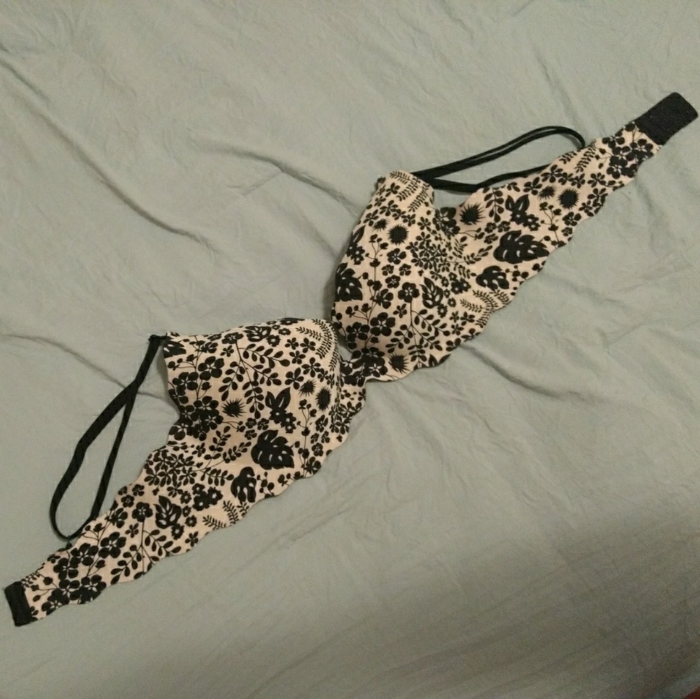 Victoria Secret flower Embrace push up bra